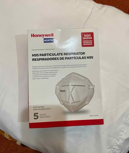 Photo of free N95 masks (Capitol Hill) #1