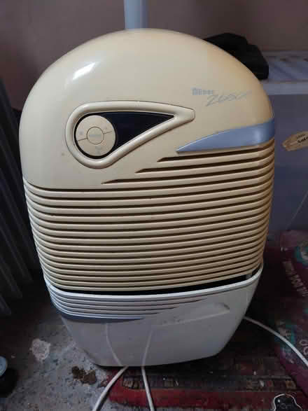 Photo of free Dehumidifier (Inwood SY6) #1