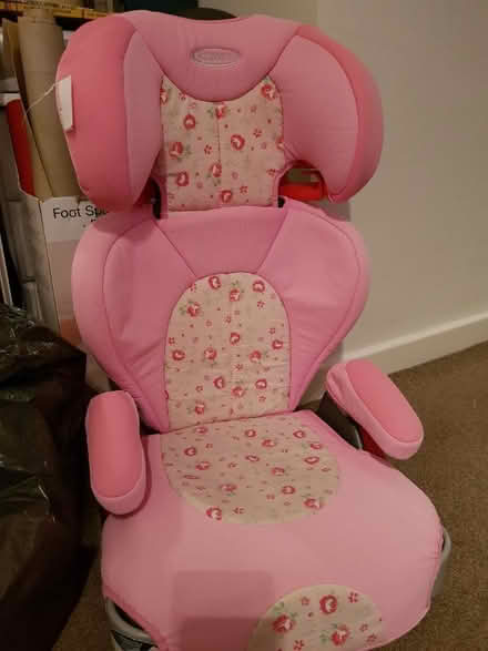 Photo of free Childs car seat (OL12) #1