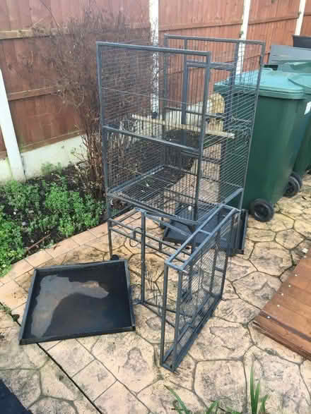 Photo of free Large bird cage (Edwalton NG12) #1