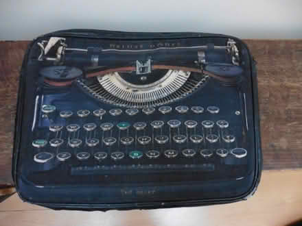 Photo of free Ted Baker Laptop Case (Bengeo SG14) #3