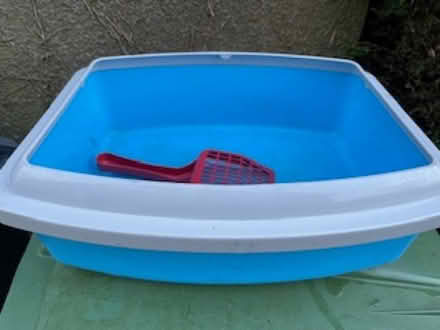 Photo of free Cat litter tray (Minchinhampton GL6) #1