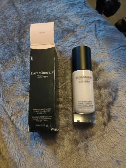 Photo of free BareMinerals barepro foundation (SS0) #1