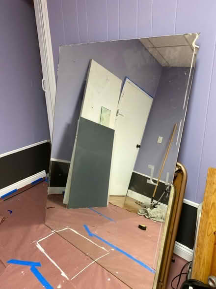Photo of free Large mirror (Lyndhurst, NJ) #2