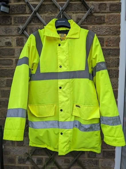 Photo of free Fluorescent jacket (Hook RG27) #4