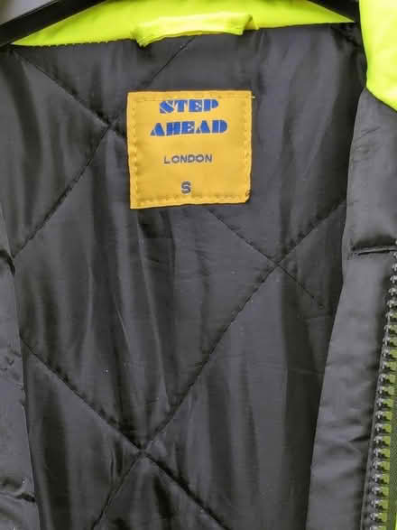 Photo of free Fluorescent jacket (Hook RG27) #1