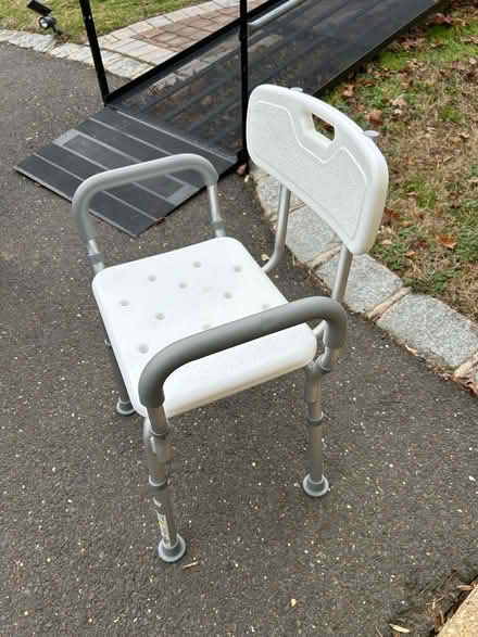 Photo of free Shower Chair (Never Used) (Middletown, NJ) #2