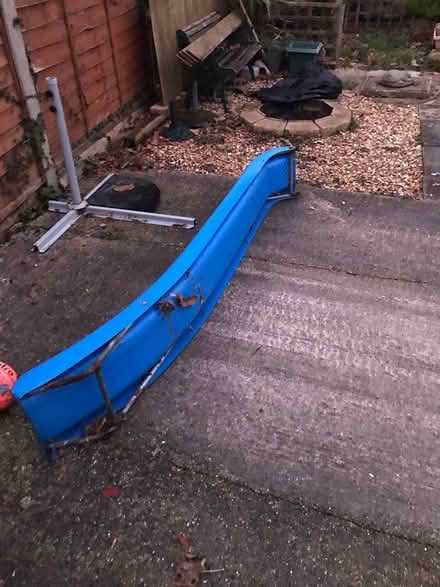 Photo of free Long kids slide (Tilehurst) #2