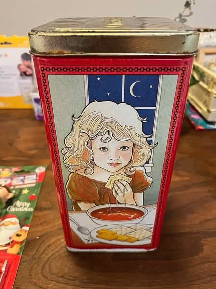 Photo of free Tin box (Near Lansdowne Subway Station) #2