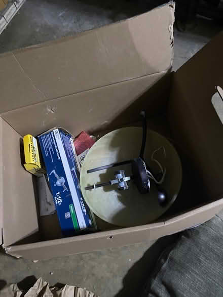 Photo of free Ceiling light fixture (Petworth/Columbia Heights) #1
