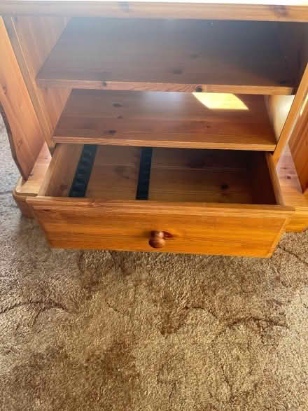 Photo of free TV stand (Shepshed LE12) #4