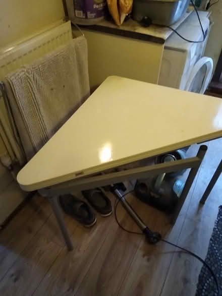Photo of free Gate-leg Table (West Hendon NW9) #1