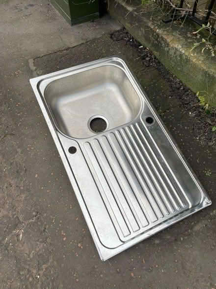 Photo of free Nearly new kitchen sink (Comely bank EH4) #1