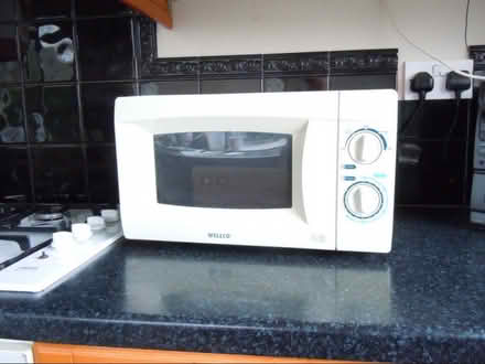 Photo of free Microwave (Burbage SK17) #1