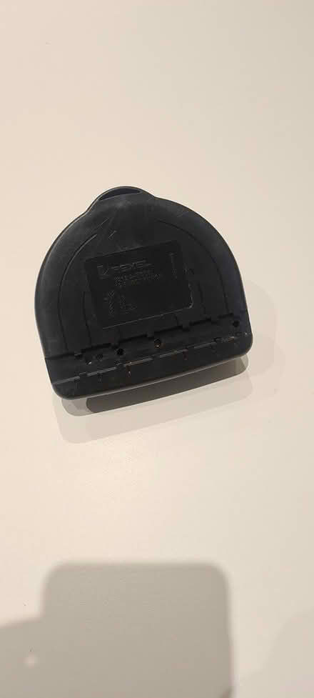 Photo of free Hole punct (W3) #2