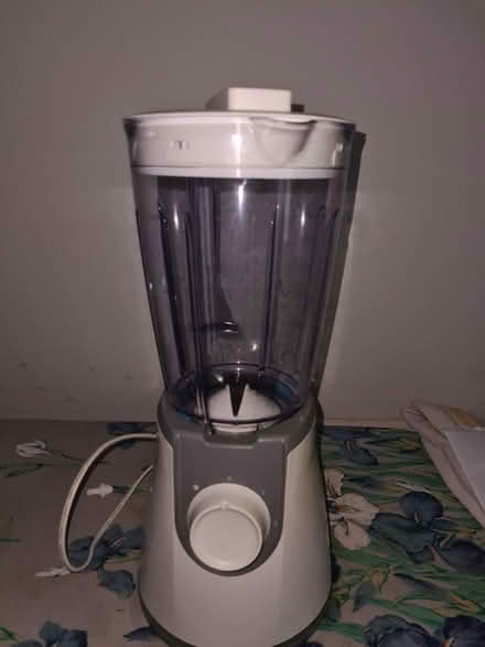 Photo of free Tesco blender (Abington) #2