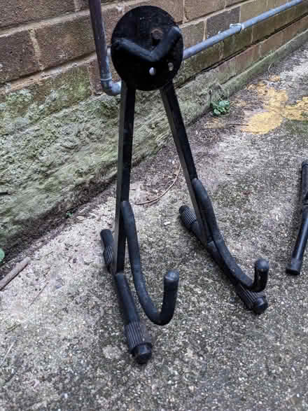 Photo of free 3 x guitar stands (Whitchurch-on-Thames RG8) #2