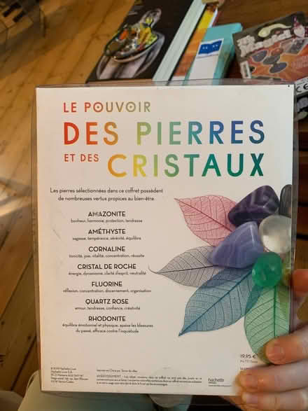 Photo of free Stones and Crystals gift box (Brixton) #2