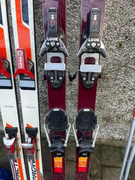 Photo of free 2 sets of skis/bindings and poles 185cm & 160 cm (Gatebeck LA8) #1