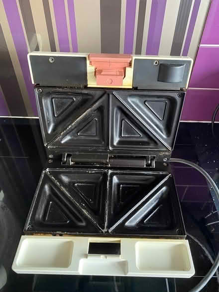 Photo of free 2xMorphy Richards Sandwich Toasters (Galleywood CM2) #4