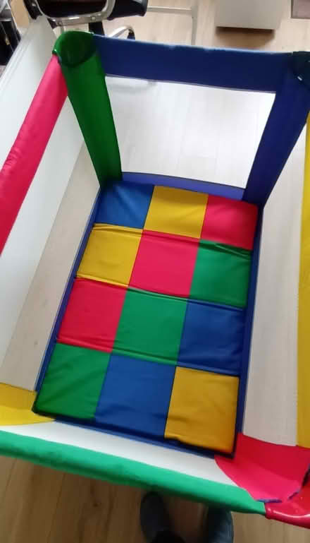 Photo of free Graco travel cot (Cogges OX28) #2