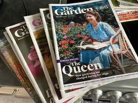 Photo of free Gardeners world and RHS magazines (Batheaston) #2