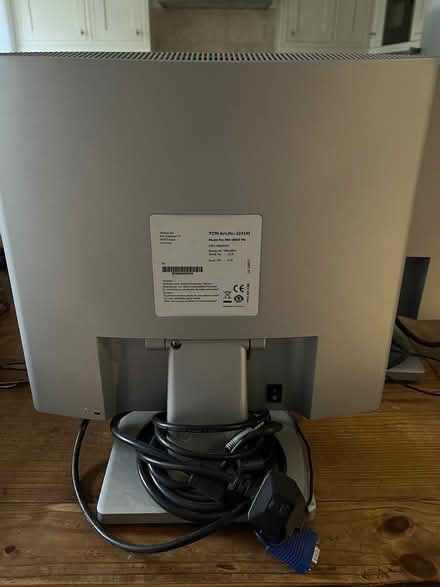 Photo of free 17β computer monitors (Headington OX3) #1