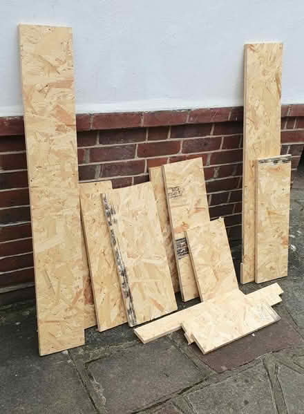 Photo of free Offcuts of 22mm OSB3 (Croydon CR2) #2
