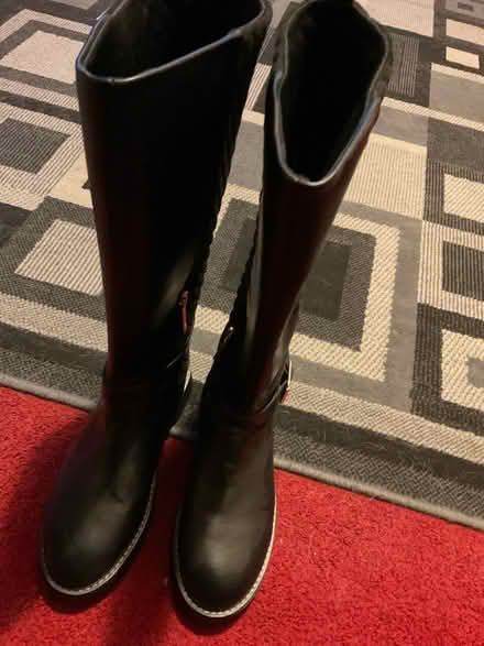 Photo of free Boots (E7) #2