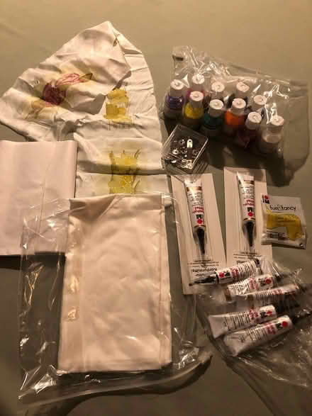 Photo of free silk painting complete set (Upton on Severn WR8) #2