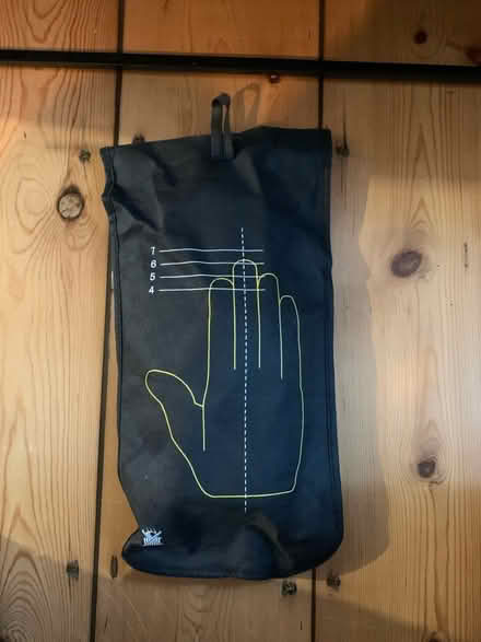 Photo of free Kipsta goalkeeper gloves (Brixton) #1