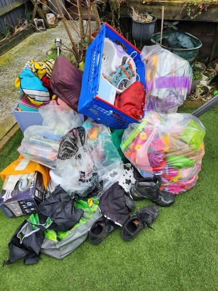 Photo of free Toys, books, breast pump (CM5) #1
