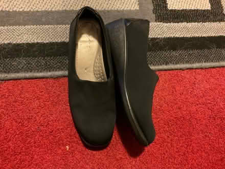 Photo of free Shoes (E7) #1