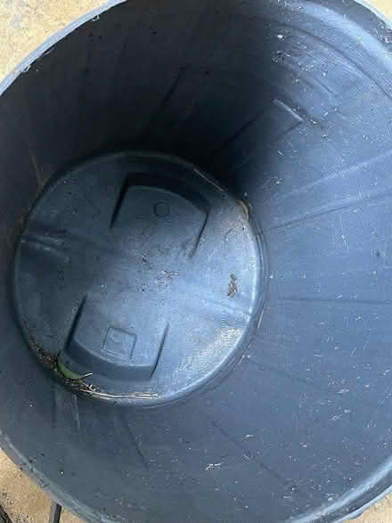 Photo of free Grey bin no lid (Mitcham CR4) #2