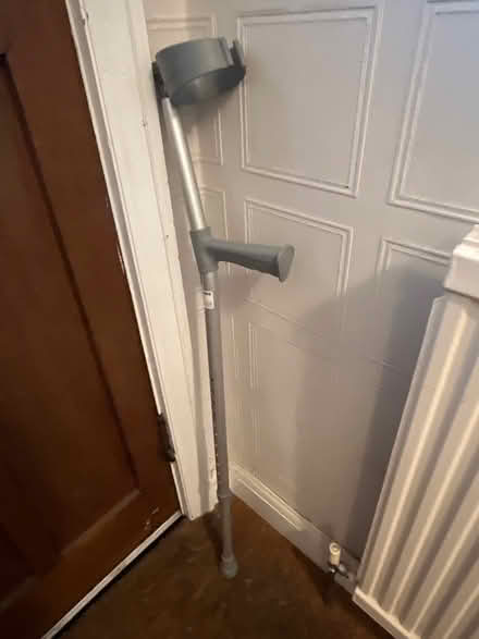 Photo of free Pair of crutches (Clapham SW4) #1