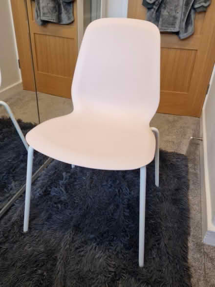Photo of free Pink chair (Kidlington OX5) #1