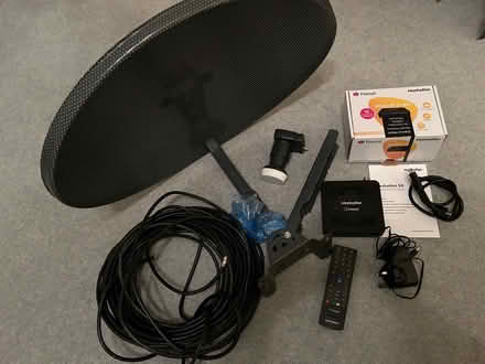 Photo of free Manhattan SX sat tv box Sky 3 dish (Heronsgate end of Chorleywood) #2