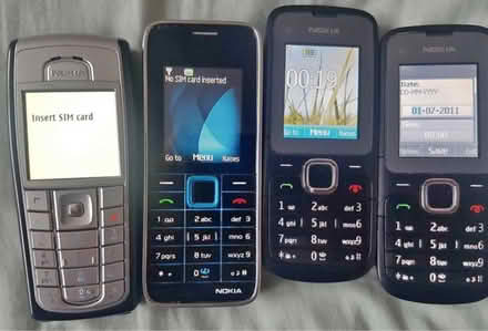Photo of Old Nokia phones (SK7 Bramhall) #1