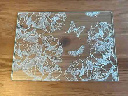 Photo of free 8 glass place mats (Duffel House, Vauxhall) #1