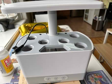 Photo of free Aerogarden Harvest (Toms River) #1