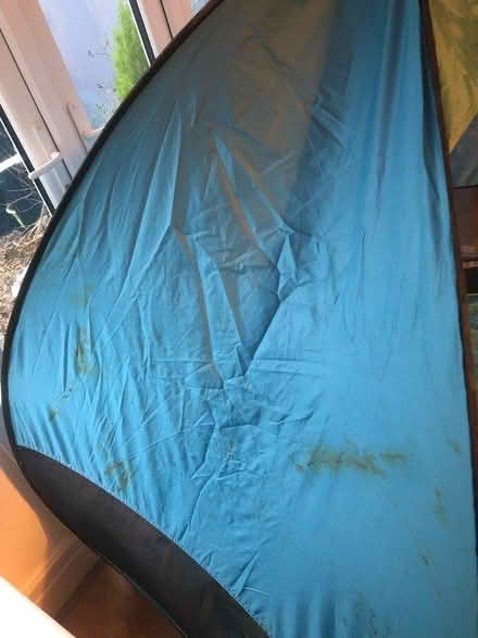 Photo of free Pop up beach tent (Merton park SW19) #4