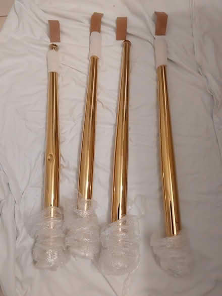 Photo of free 4 table legs - colour gold (K2A 1R8) #2