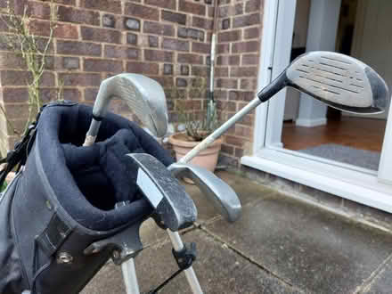 Photo of free Junior Golf Clubs and Stand bag (Kempshott, Basingstoke) #3