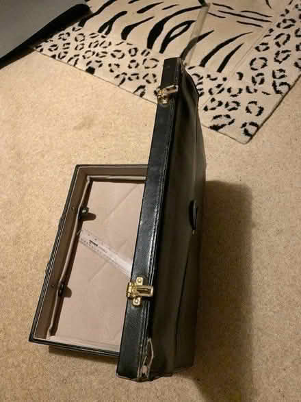 Photo of free Luxury Leather Briefcase (Fishponds BS16) #2