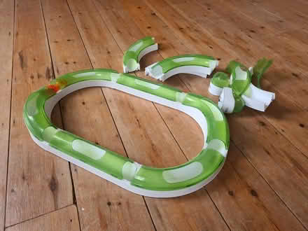 Photo of free Extendable cat toy (East Dulwich) #1