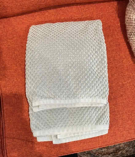 Photo of free two towels (Capitol Hill) #1