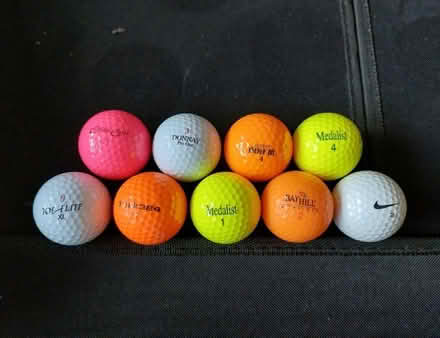 Photo of free A selection of golf balls (Gidea Park RM2) #1