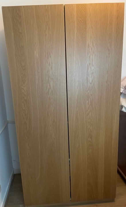 Photo of free Wardrobe in good condition (Chessington KT9) #1