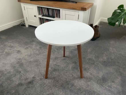Photo of free B&M white side table (Birmingham Stirchley B30) #2