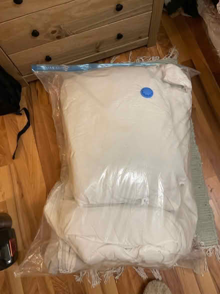Photo of free Double duvet and two pillows (Bermondsey SE1) #1